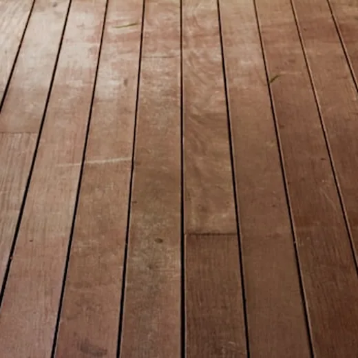 Wide brown boards running away